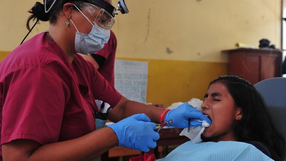 Gaps In Grins: Decoding Dental Insurance Waiting Periods