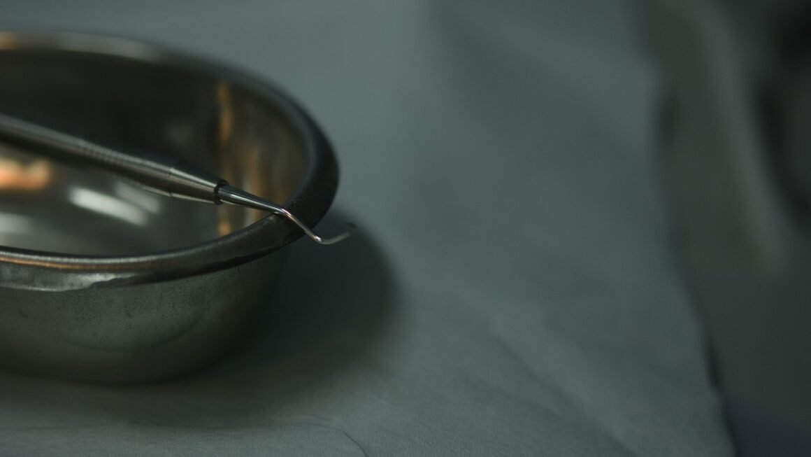 Beyond Waxed: A Guide To Modern Dental Floss